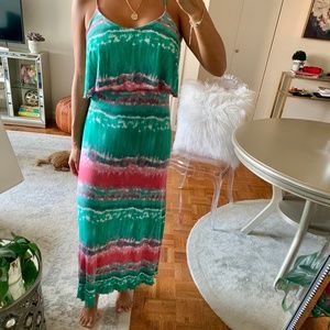 TIE DYE DRESS IN GREEN AND PINK